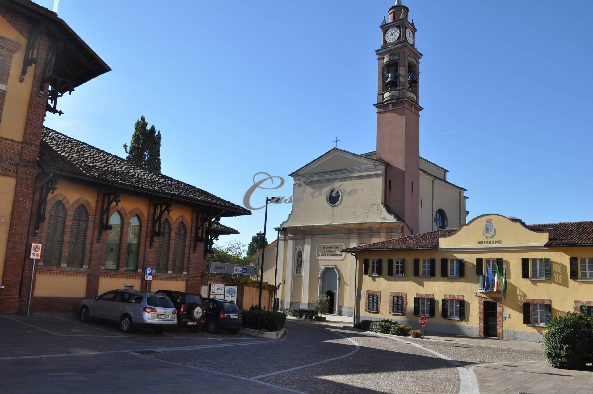 Locale commerciale in vendita a Carimate