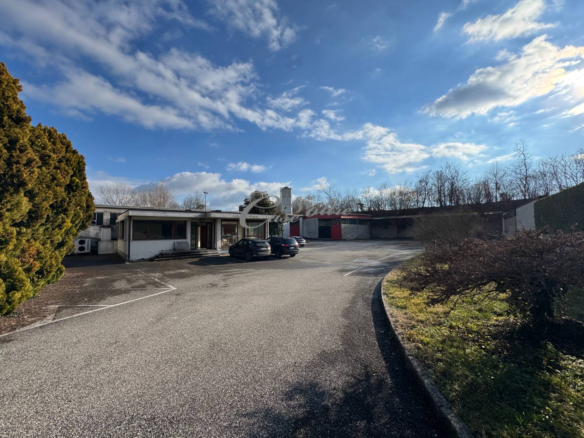 Capannone in vendita a Cant