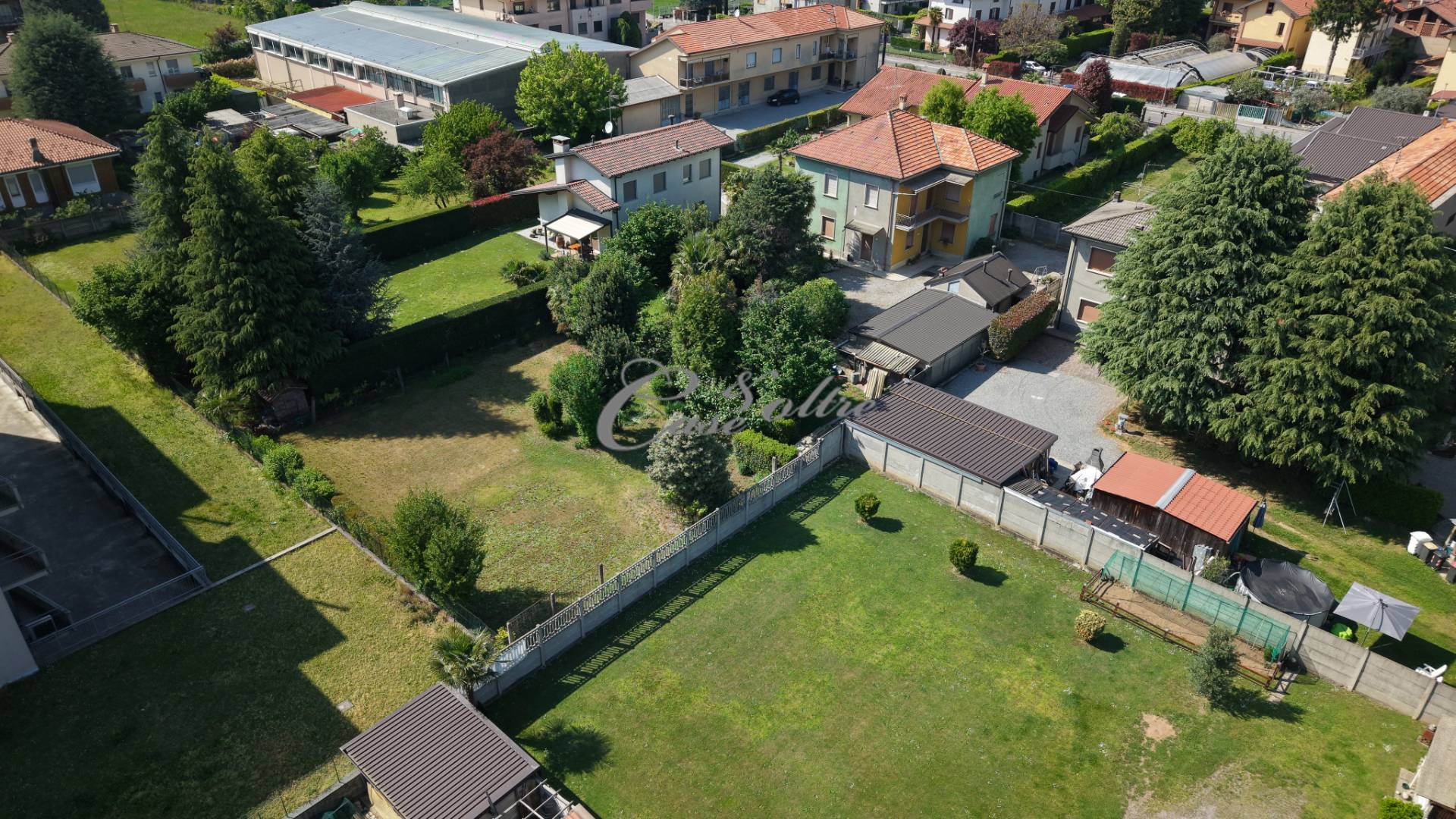 Operazione Immobiliare in vendita a Mariano Comense, Perticato