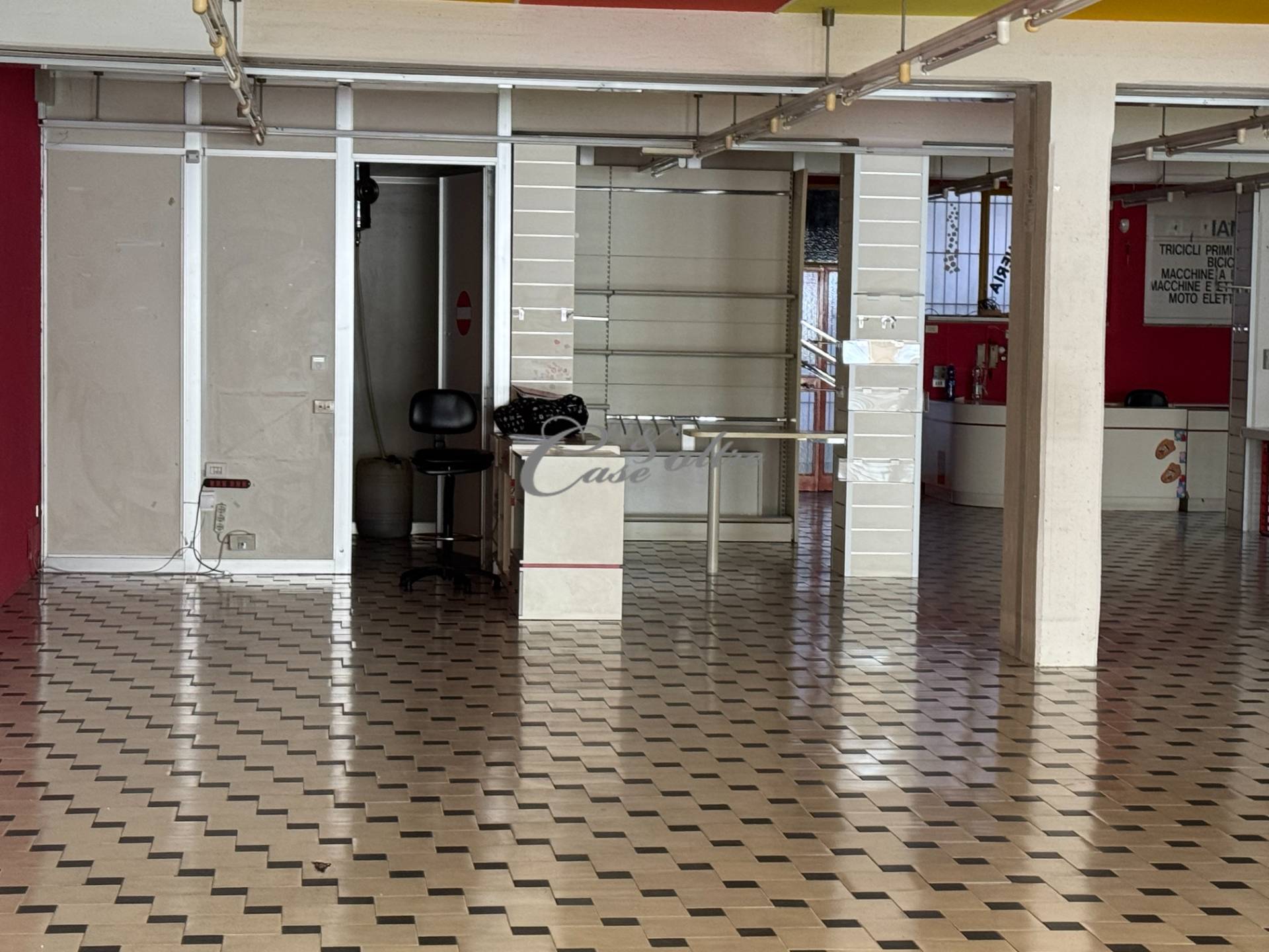 Ufficio in vendita a Varese