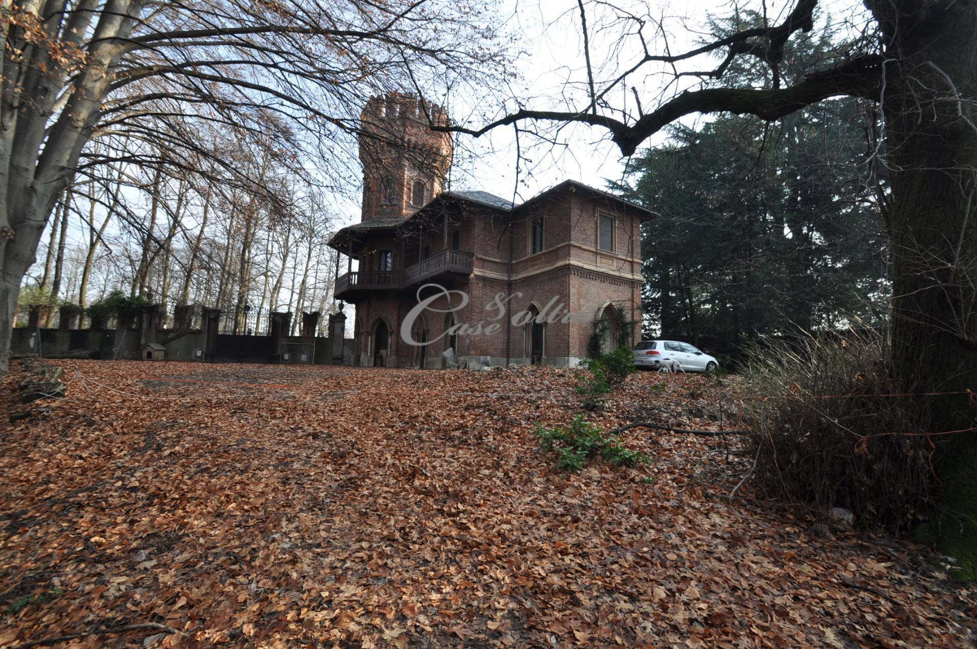 Maneggio in vendita a Novedrate