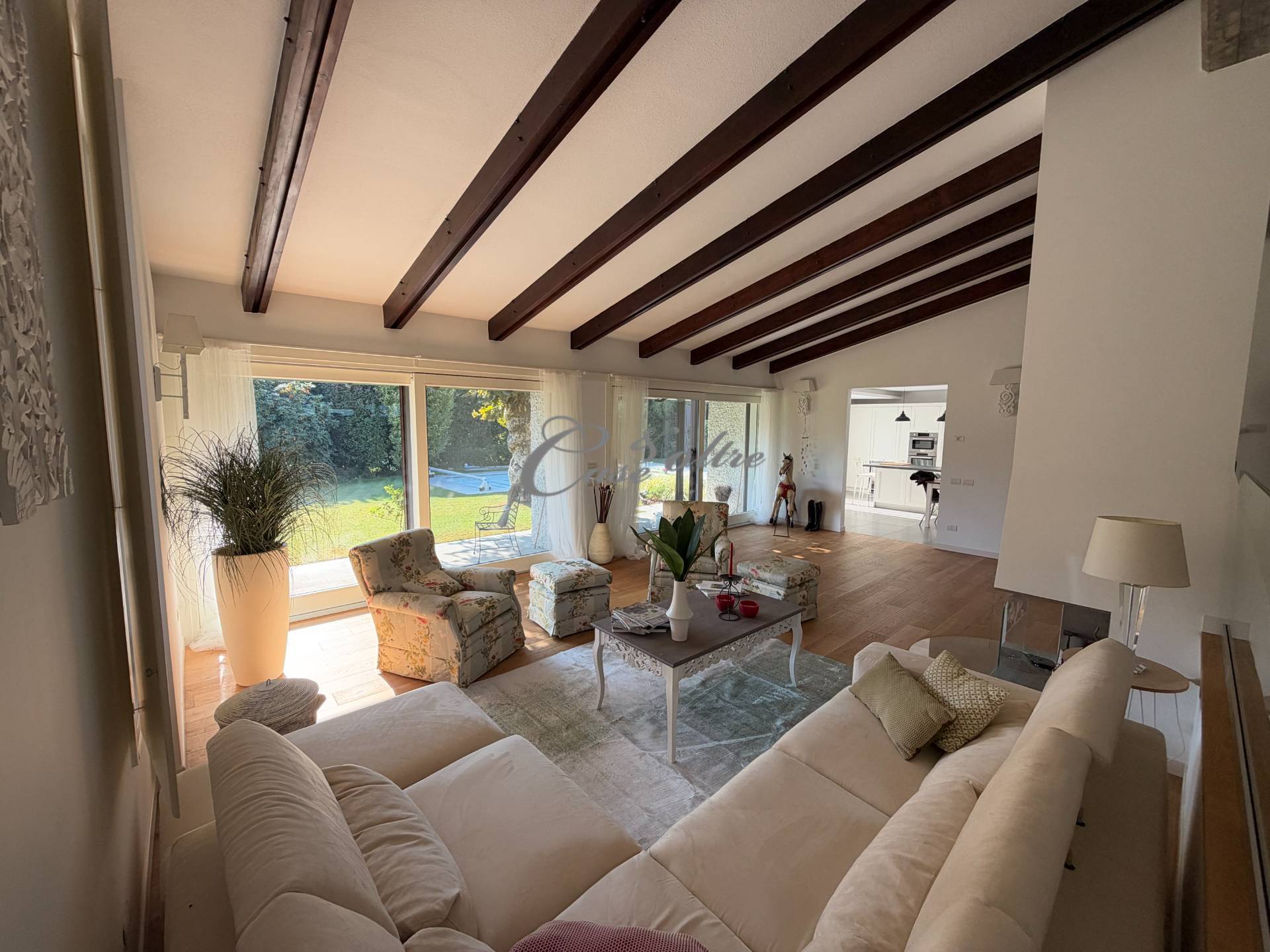 Villa in vendita a Carimate, Chiocciola