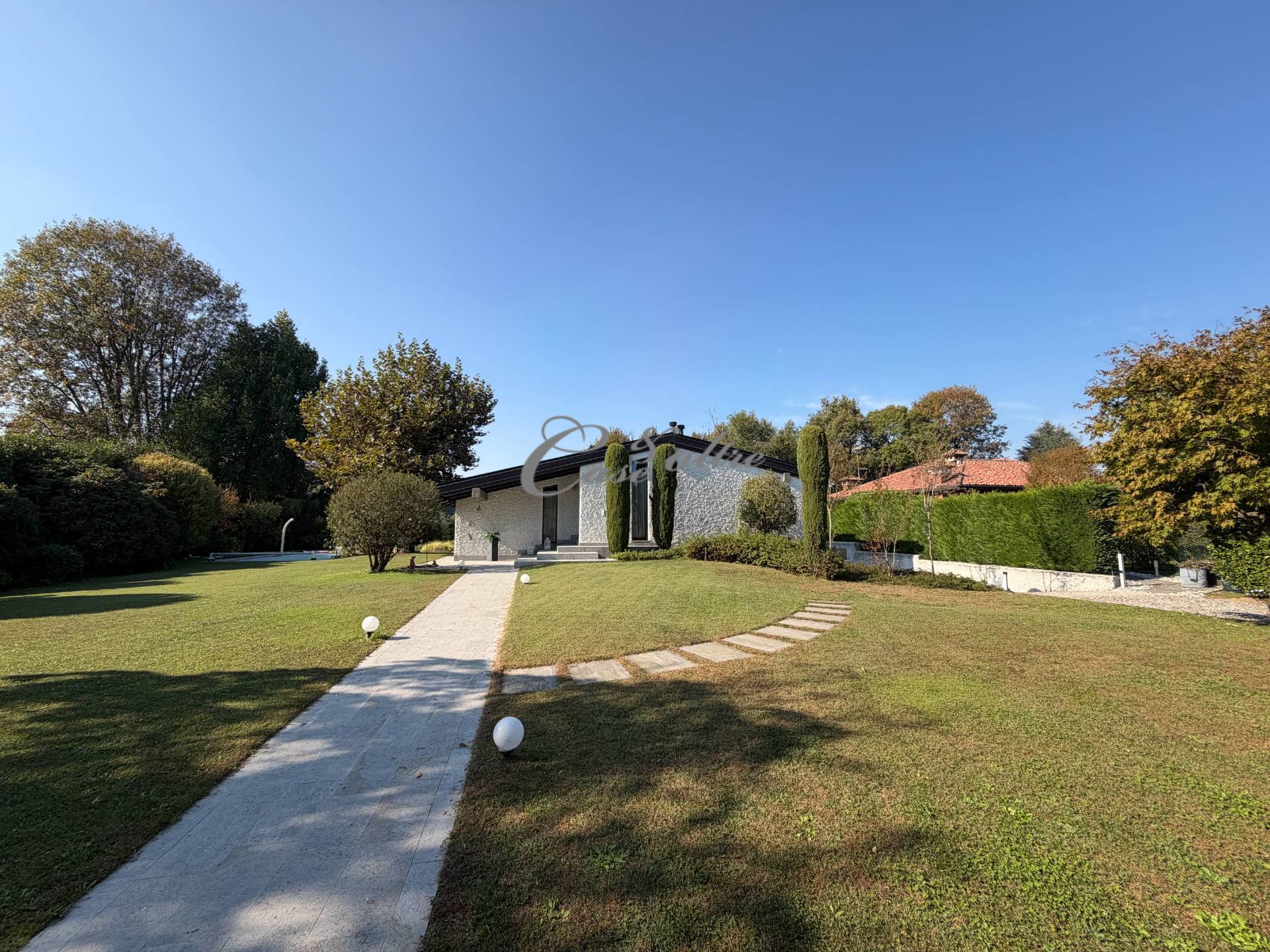 Villa in vendita a Carimate, Chiocciola