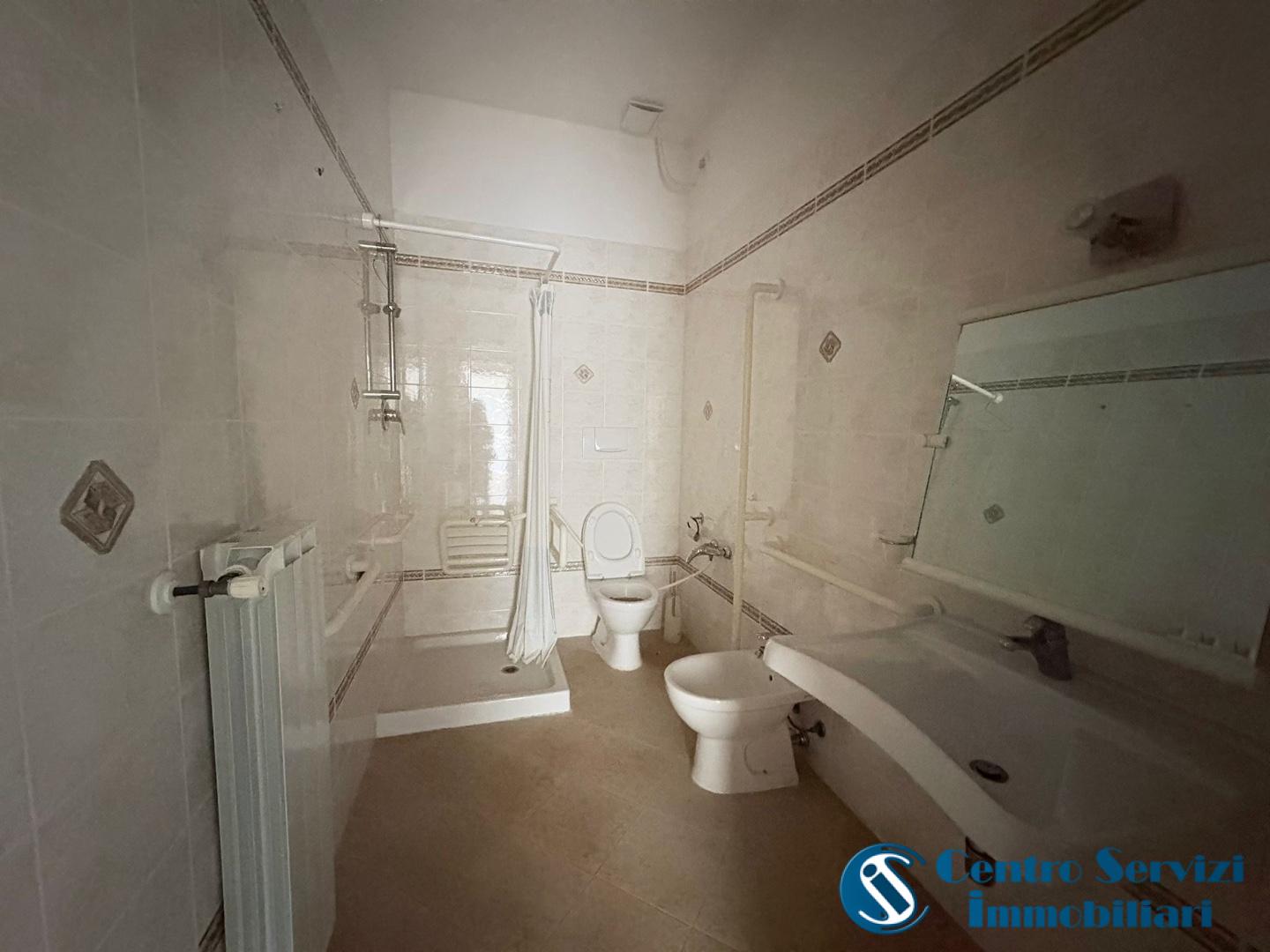 Monolocale nuovo, Pisa marina di