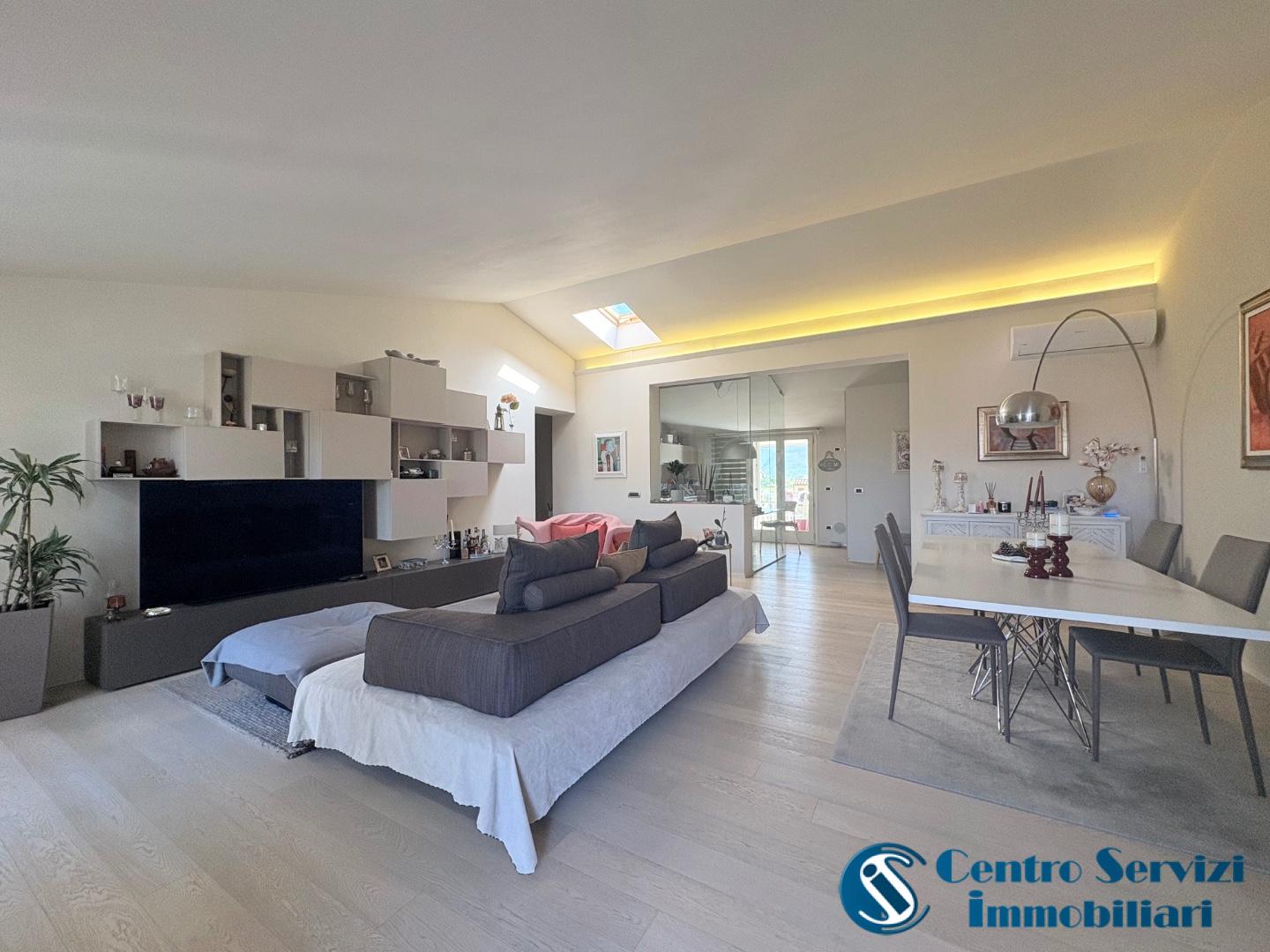 Attico con terrazzo, San Giuliano Terme ghezzano