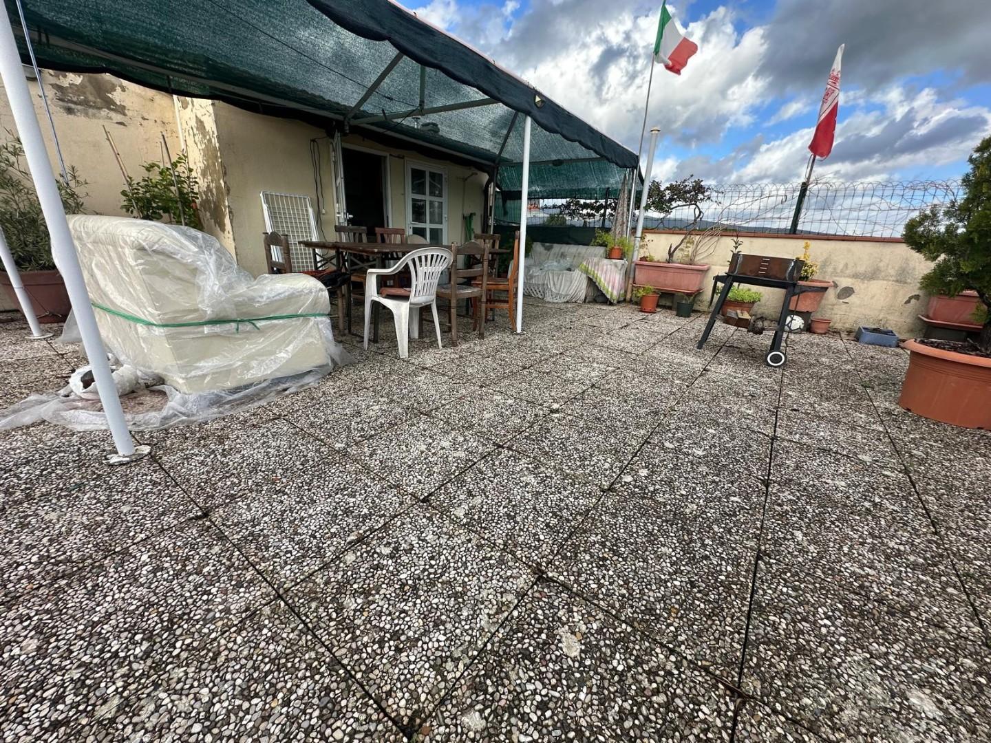 Quadrilocale con terrazzo a Empoli