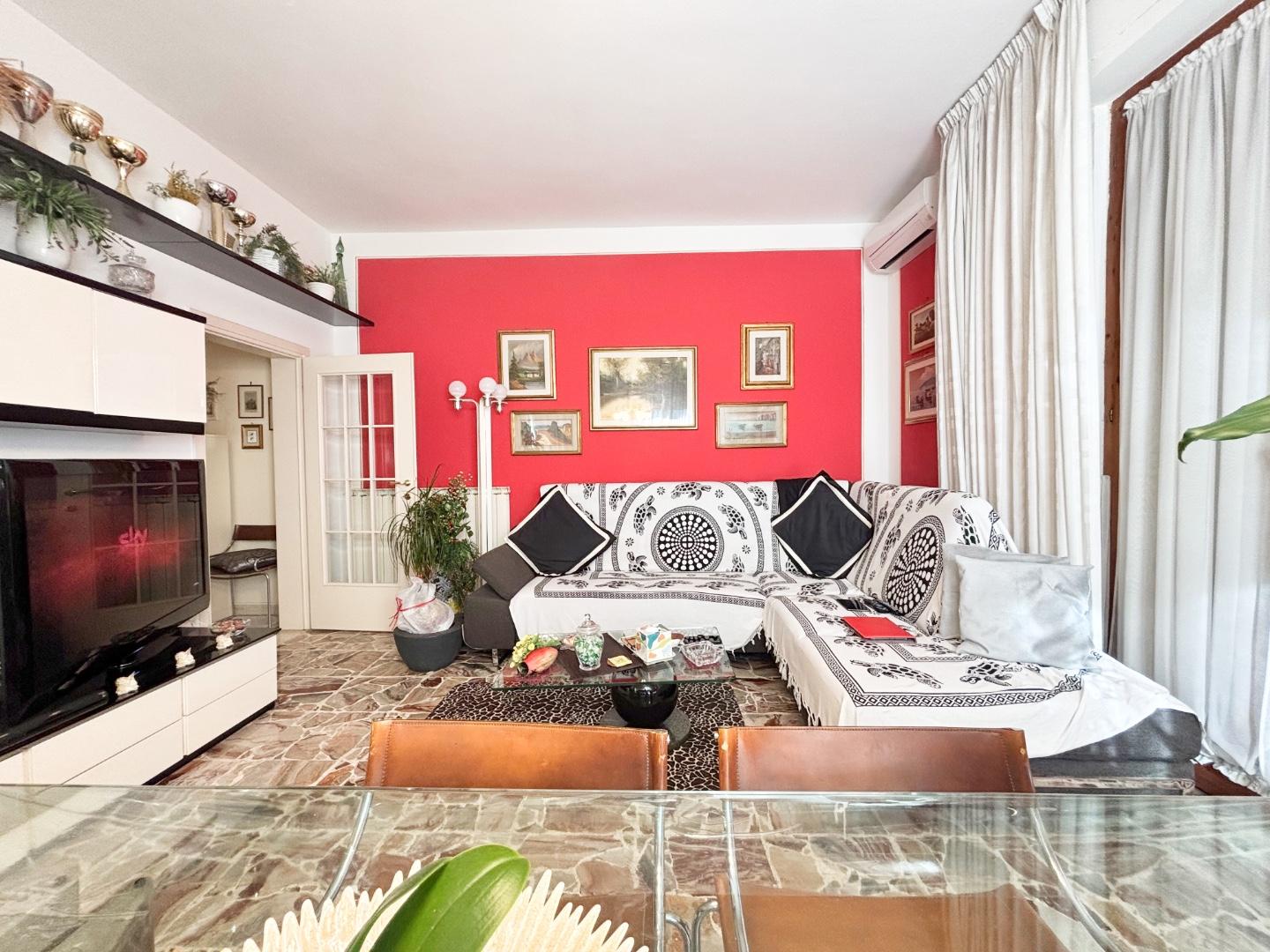 Appartamento con terrazzi, Empoli piazza toscanini