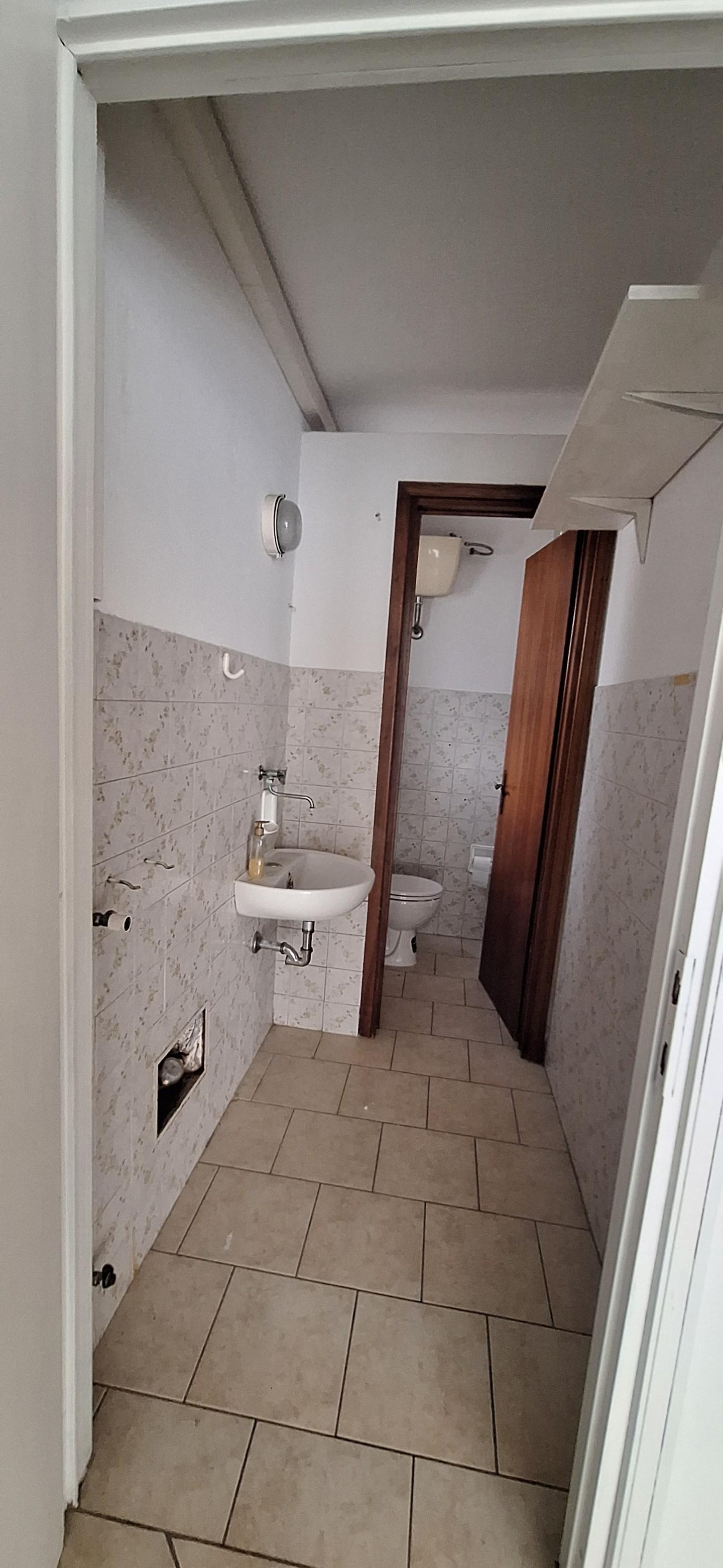 Negozio in vendita, Empoli cascine