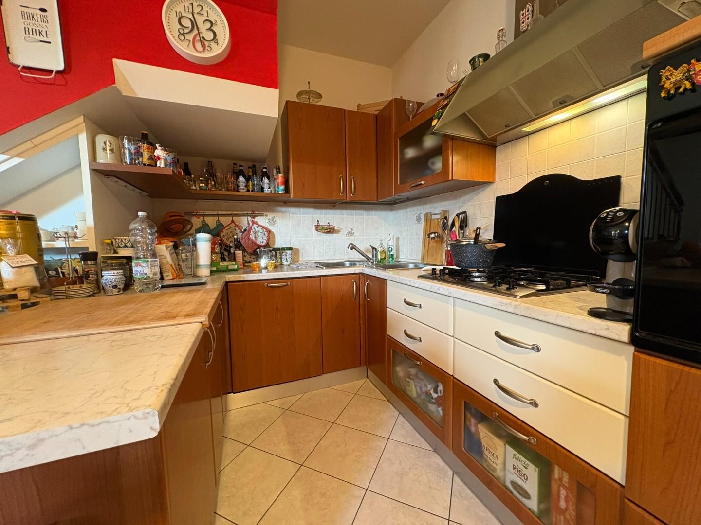 Trilocale con terrazzi, Vinci spicchio