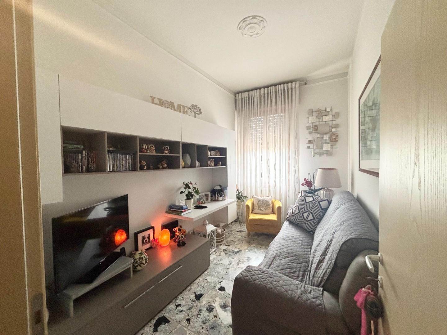 Appartamento con terrazzo, Vinci vitolini