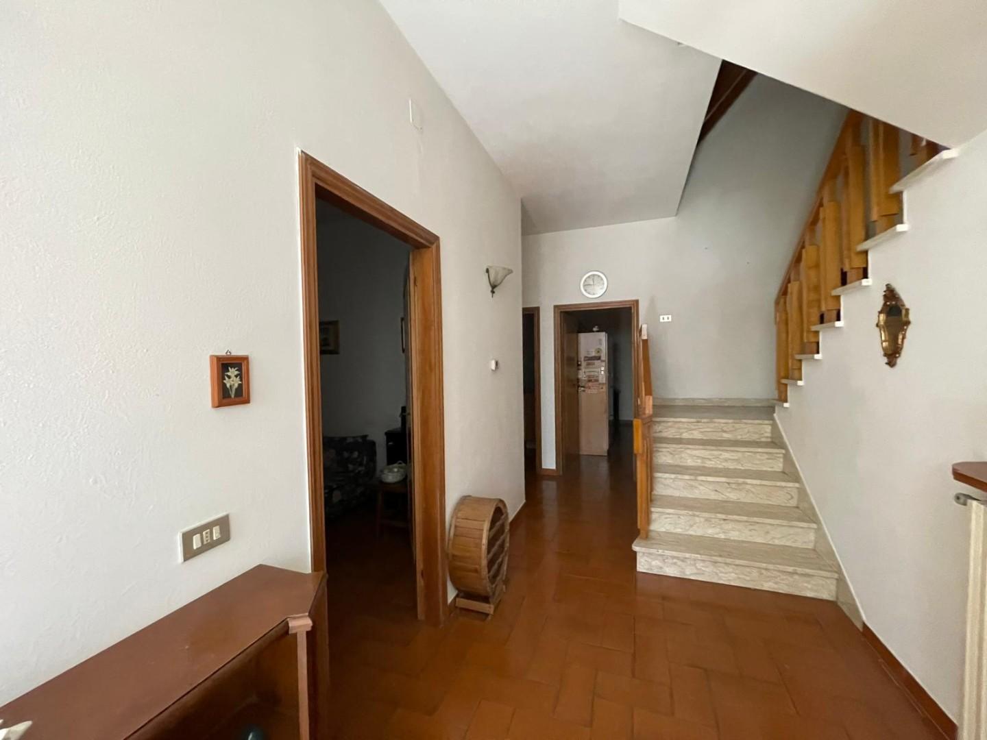 Casa indipendente con giardino, Empoli zona stadio