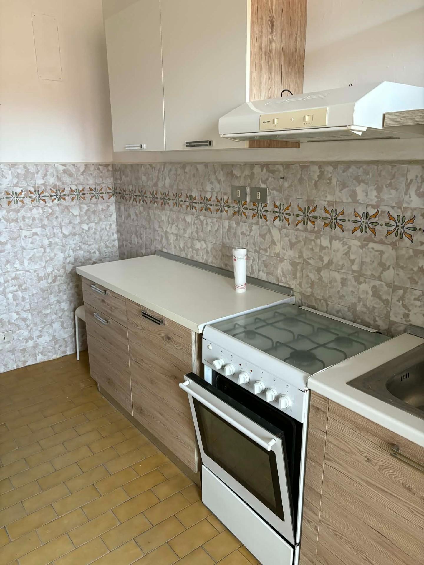 Trilocale arredato in affitto, Pisa pratale