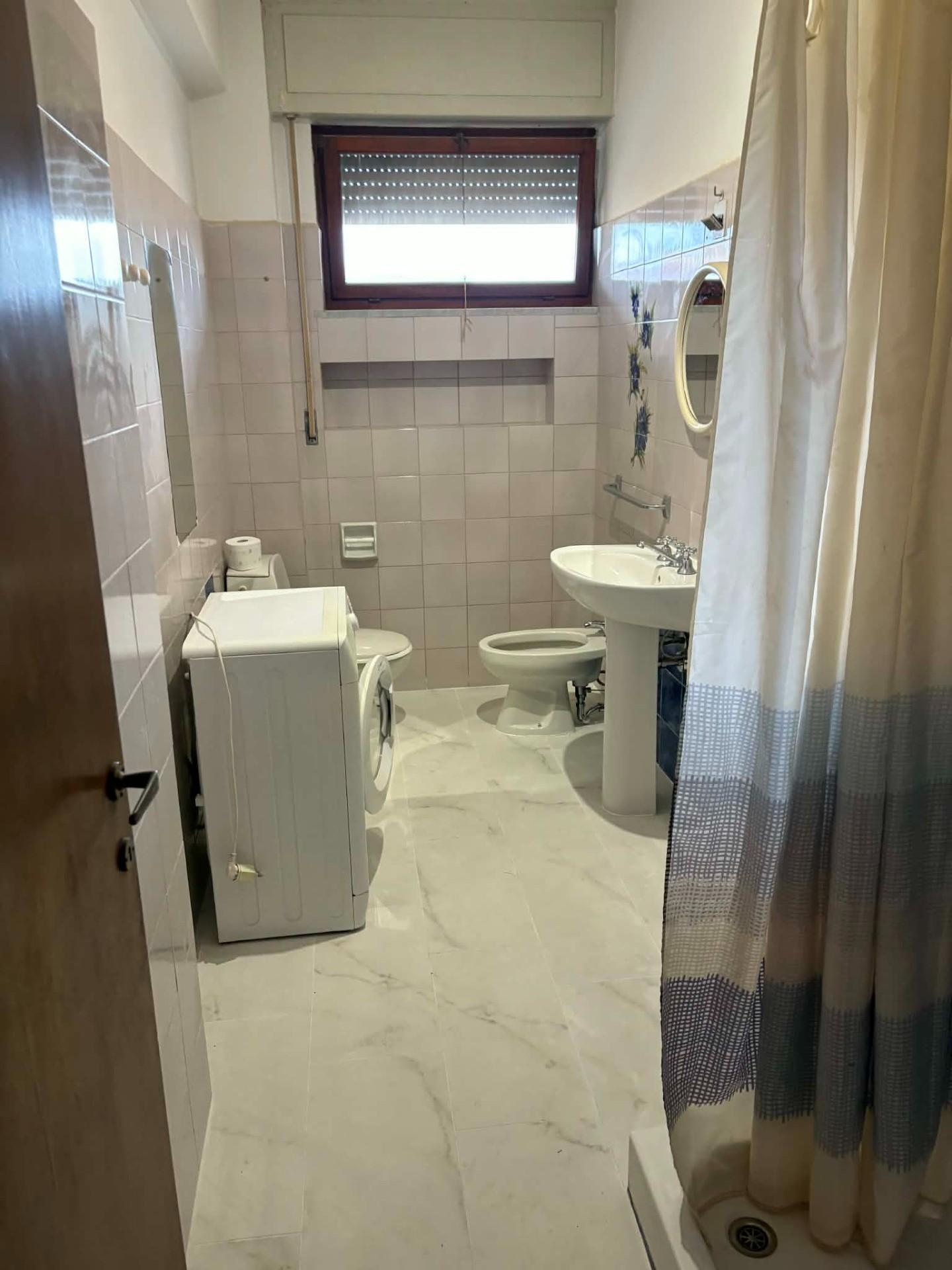 Trilocale arredato in affitto, Pisa pratale