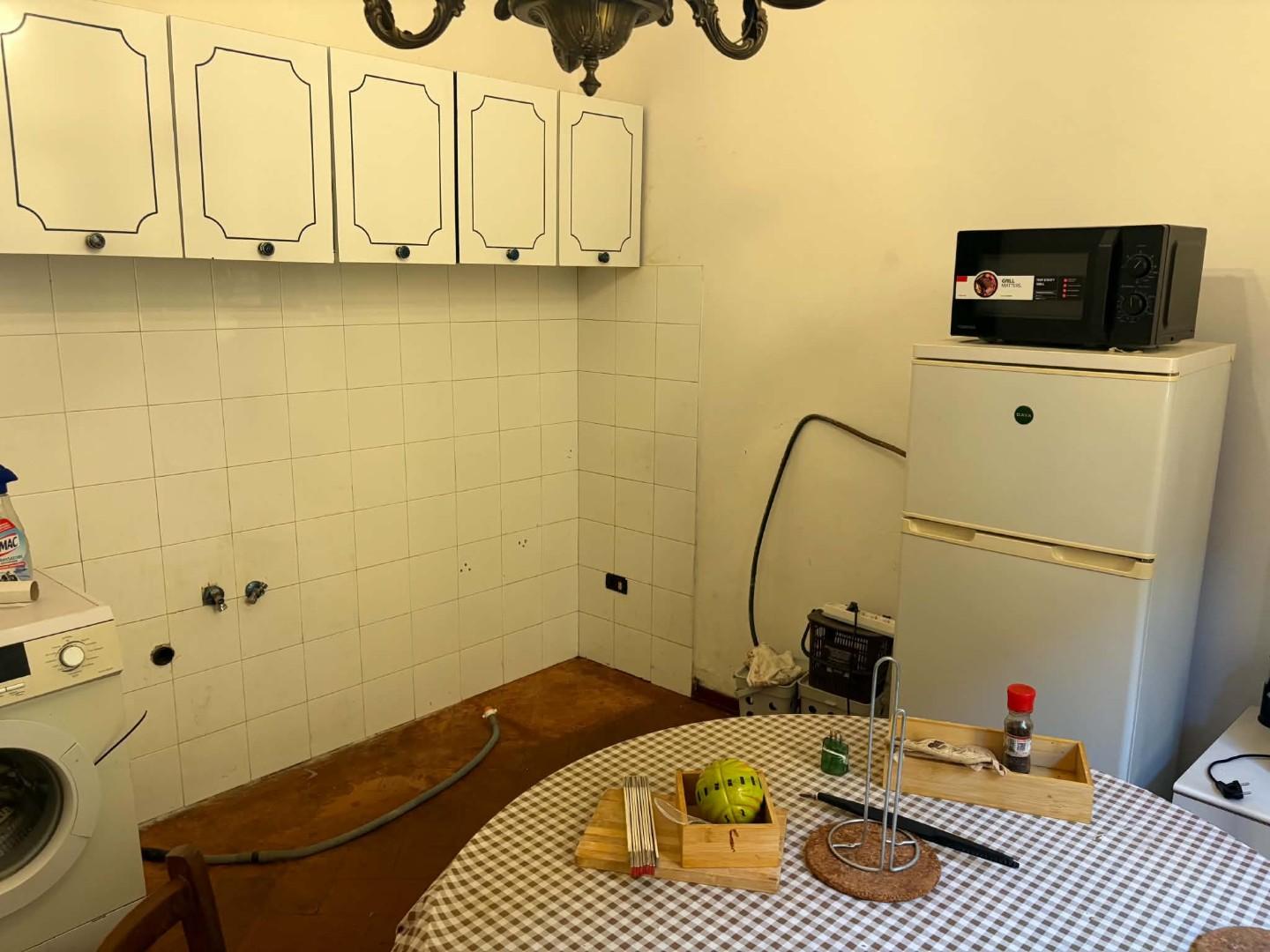 Trilocale arredato in affitto, Pisa borgo largo