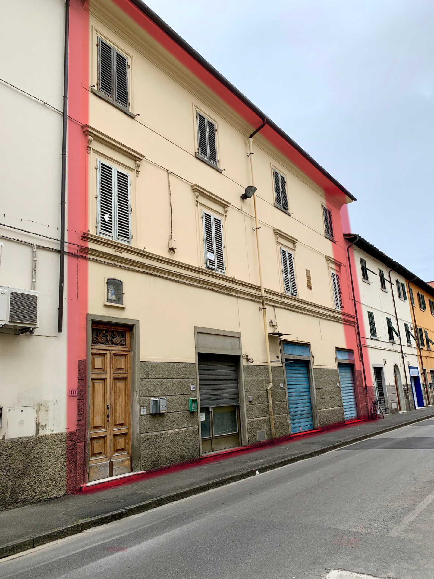 Casa indipendente con terrazzi a Empoli