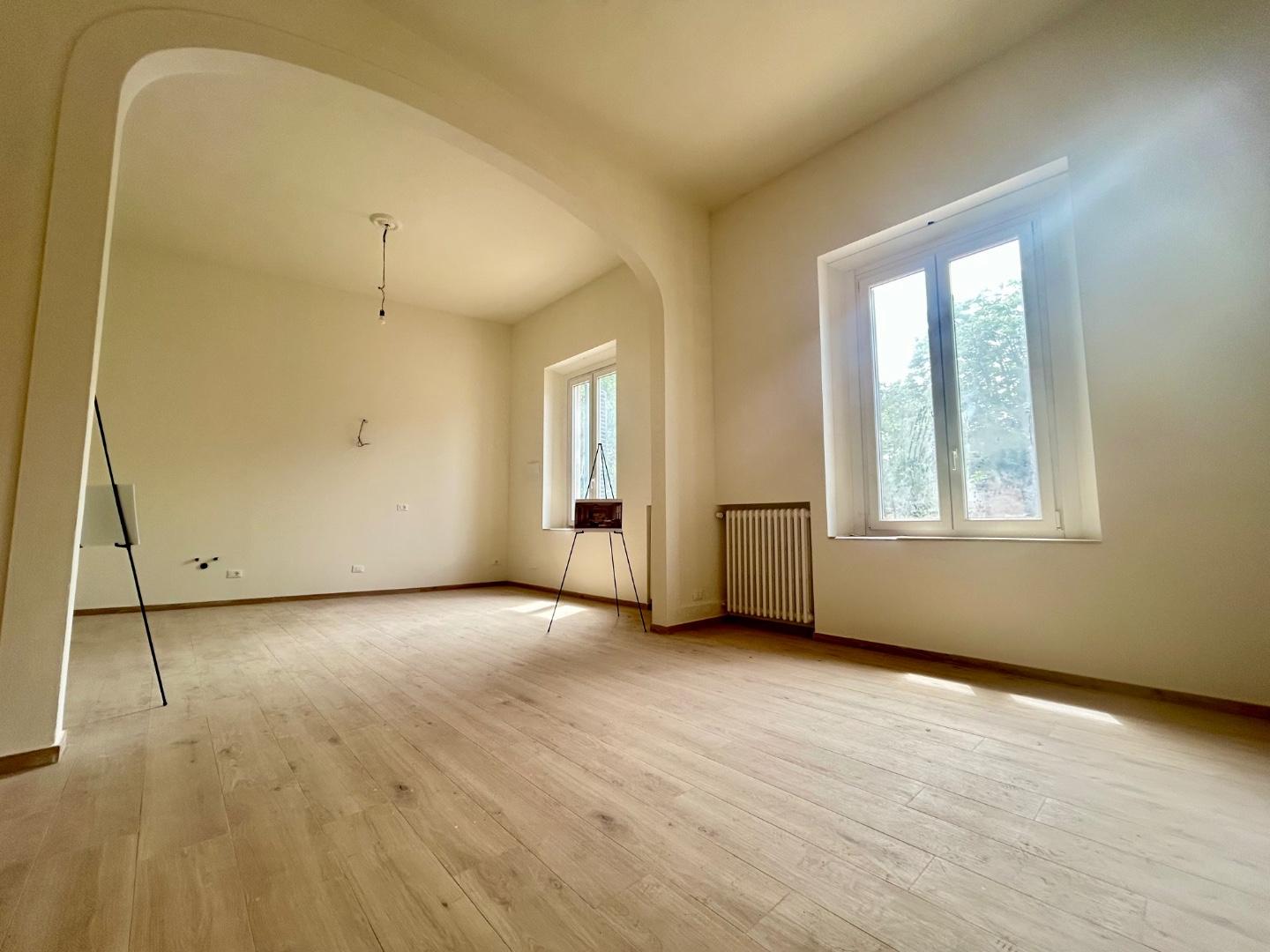 Quadrilocale con giardino a Empoli