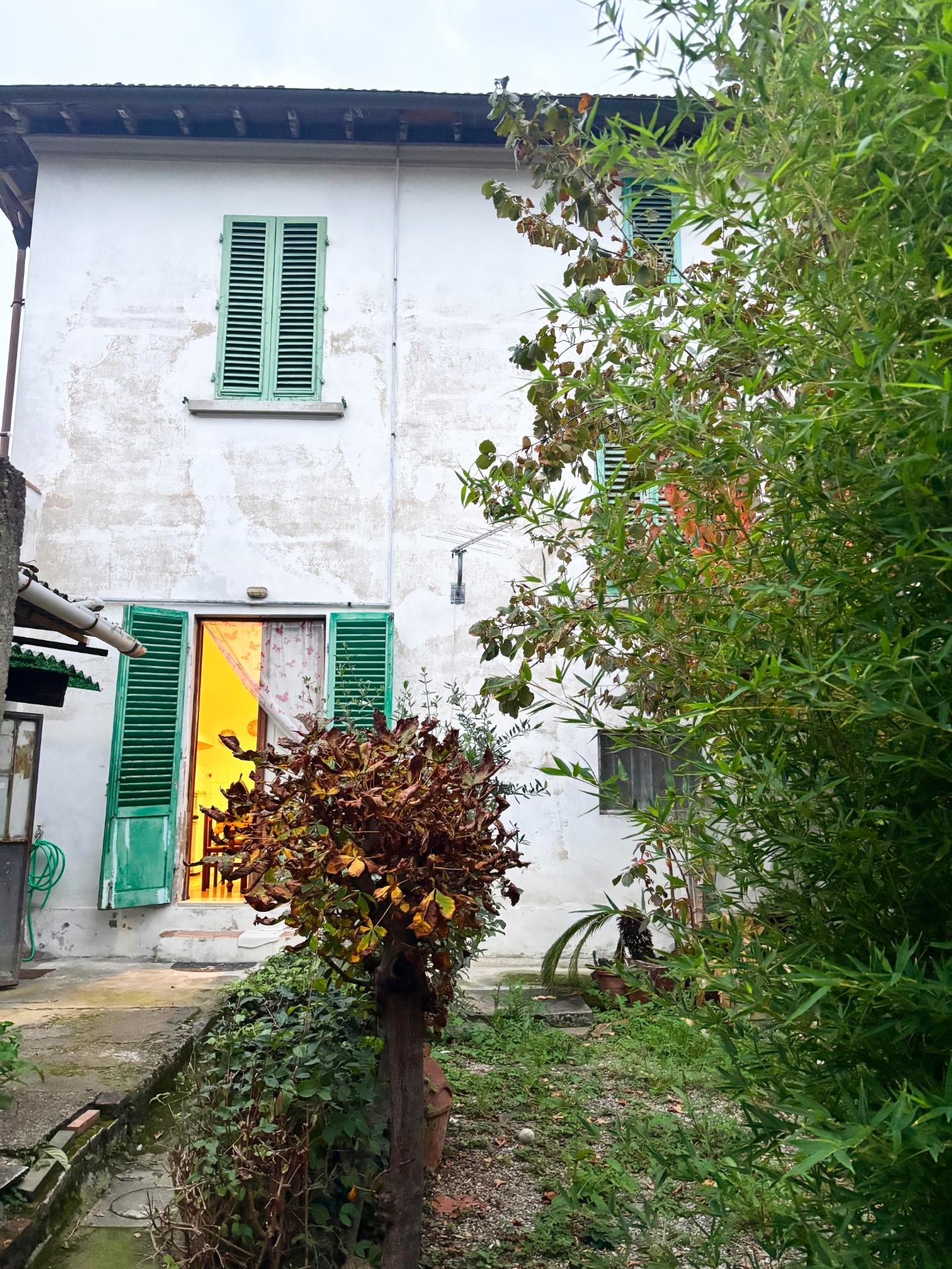 Casa indipendente con giardino a Montelupo Fiorentino