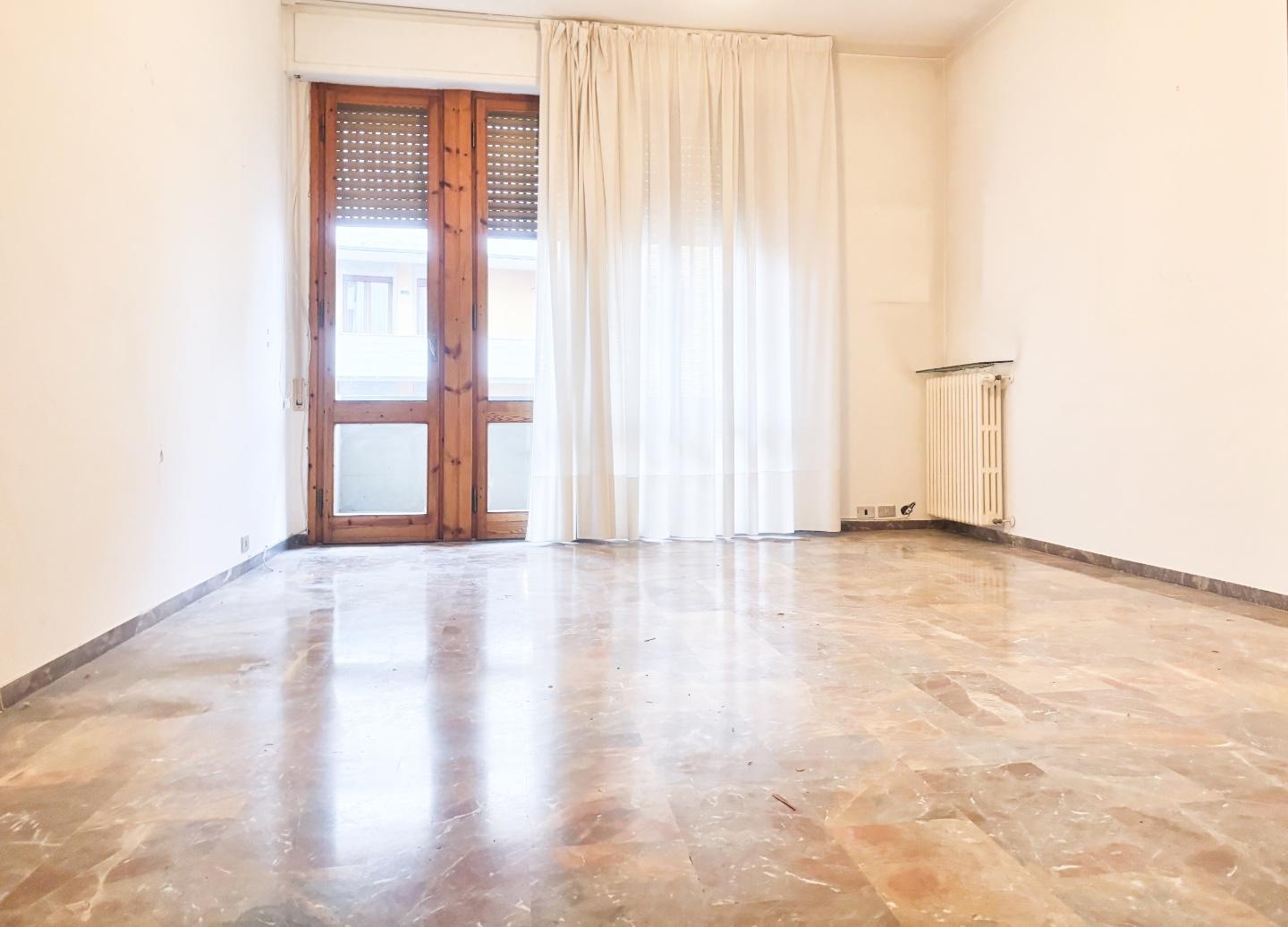 Quadrilocale con terrazzi a Empoli