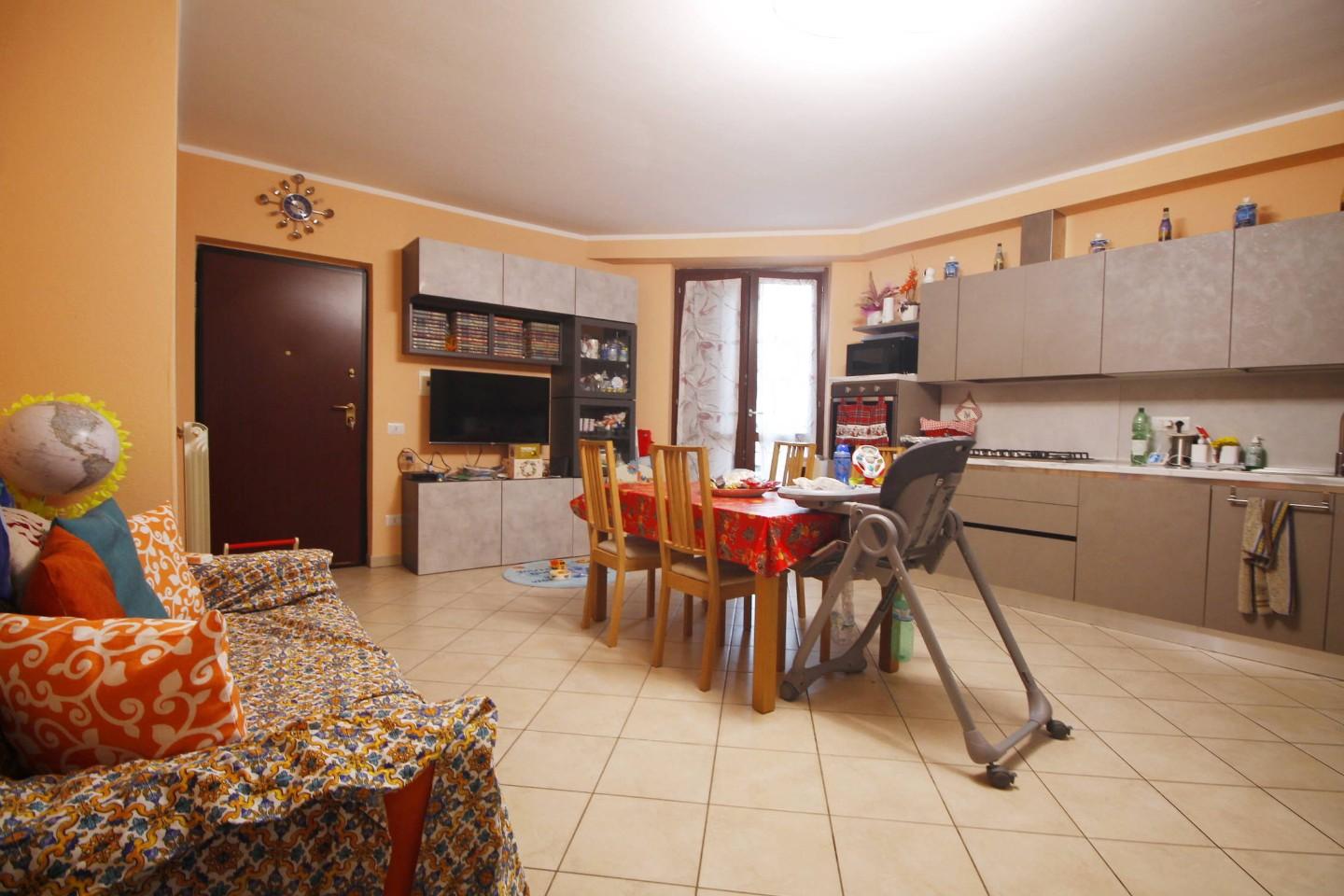 Trilocale in vendita, Capraia e Limite limite