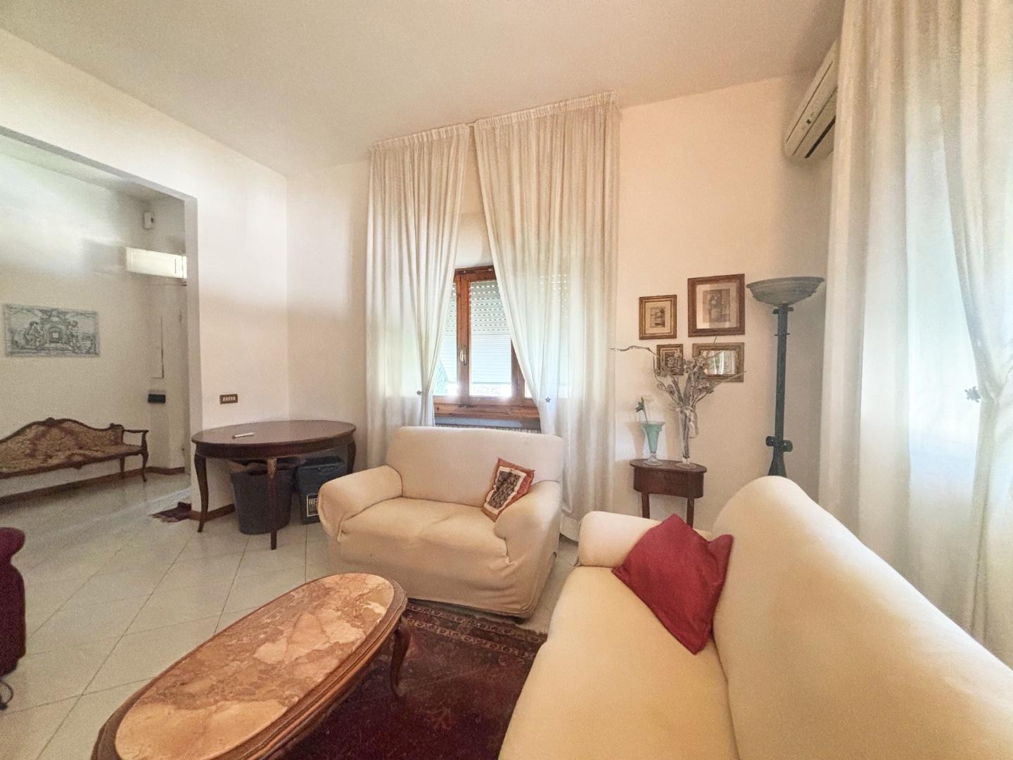 Casa indipendente con giardino a Montelupo Fiorentino