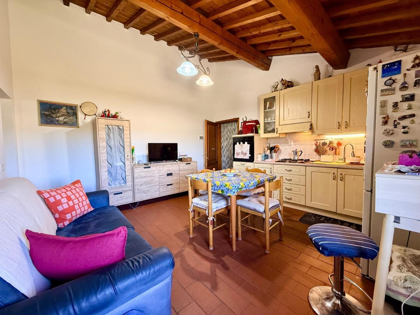 Trilocale ristrutturato, Castelfiorentino dogana