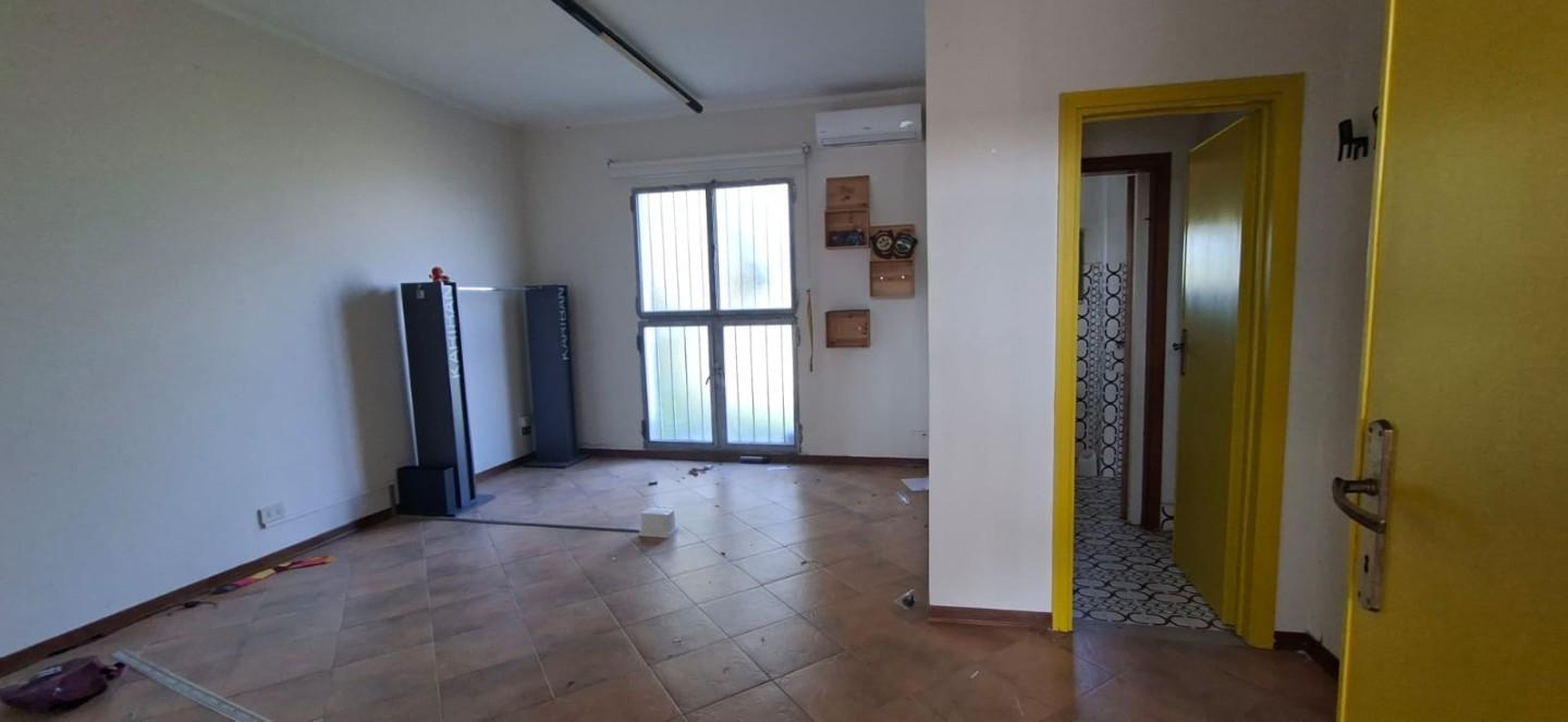 Capannone in affitto a Capannoli