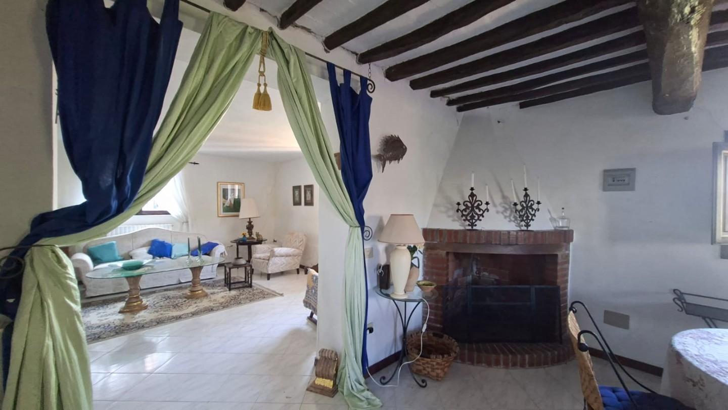 Casa indipendente con giardino a Palaia