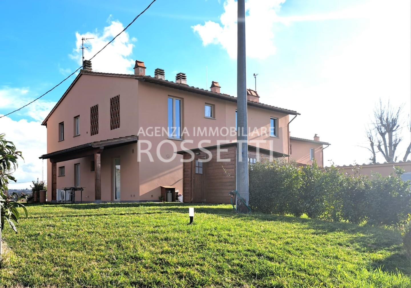 Casa indipendente con giardino a Cerreto Guidi