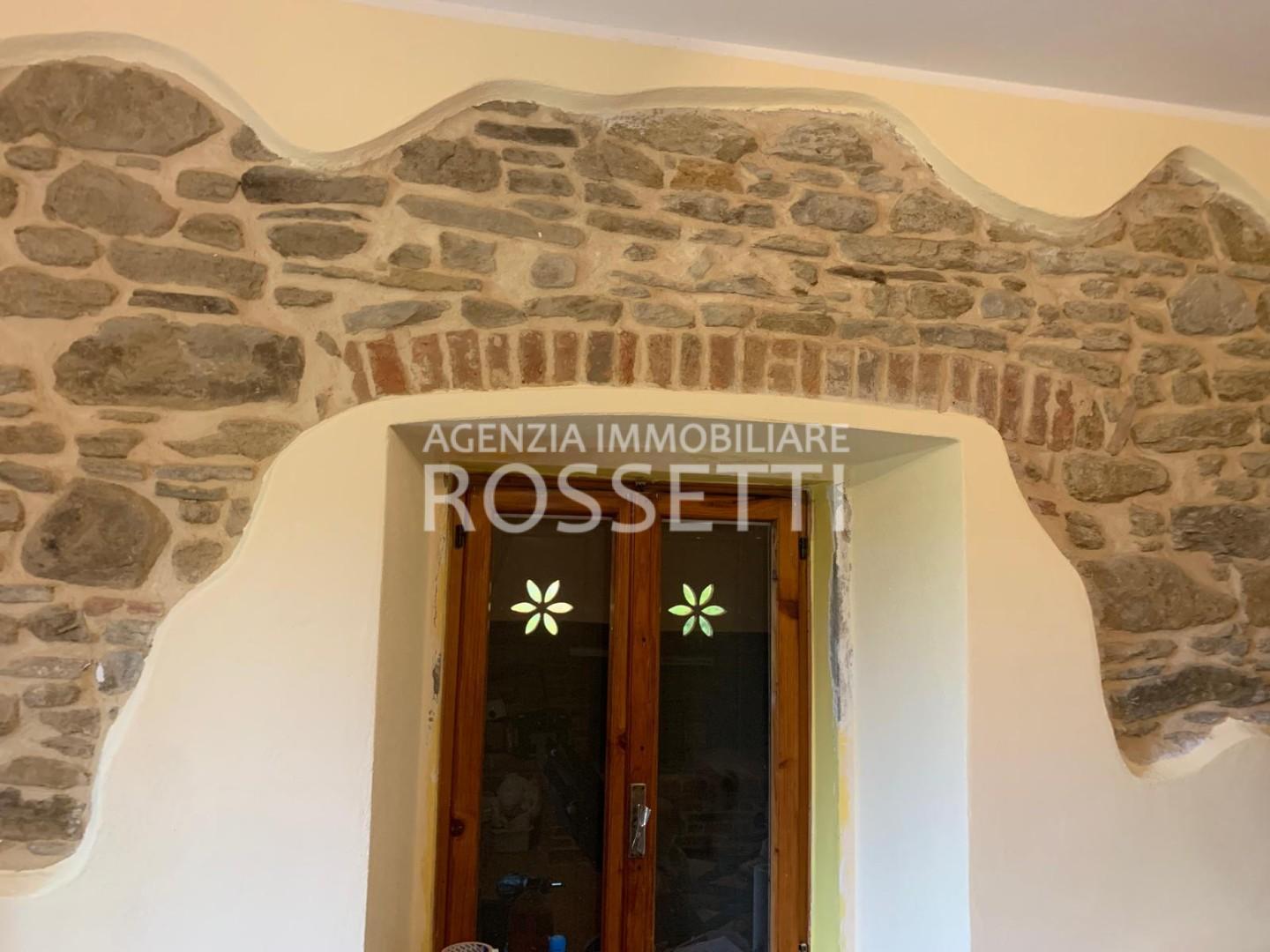 Casa indipendente con giardino a Vinci