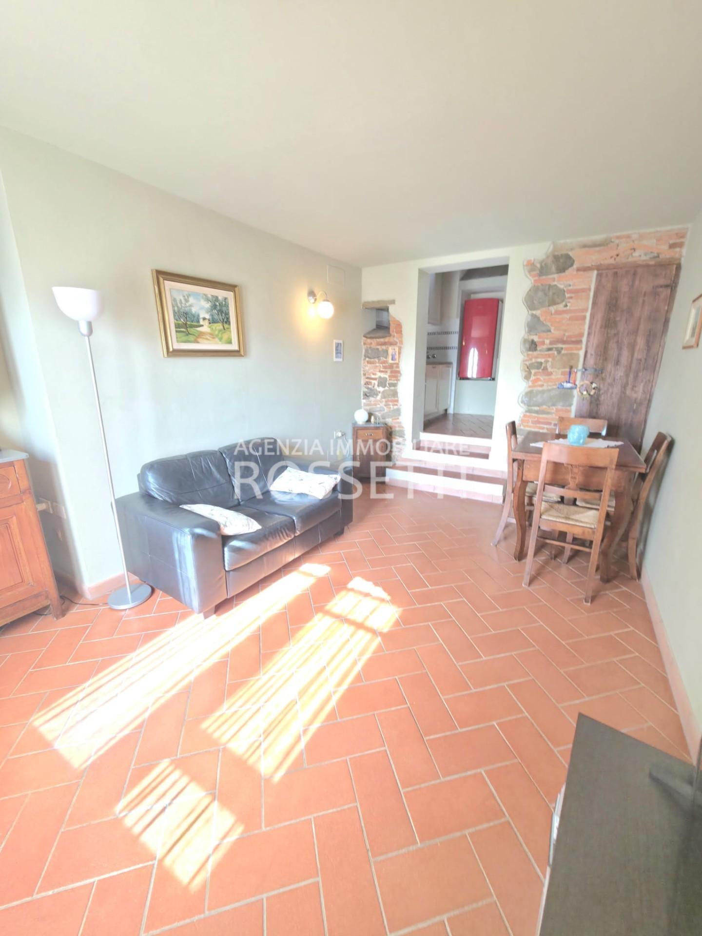 Casa indipendente arredata in affitto a Lamporecchio