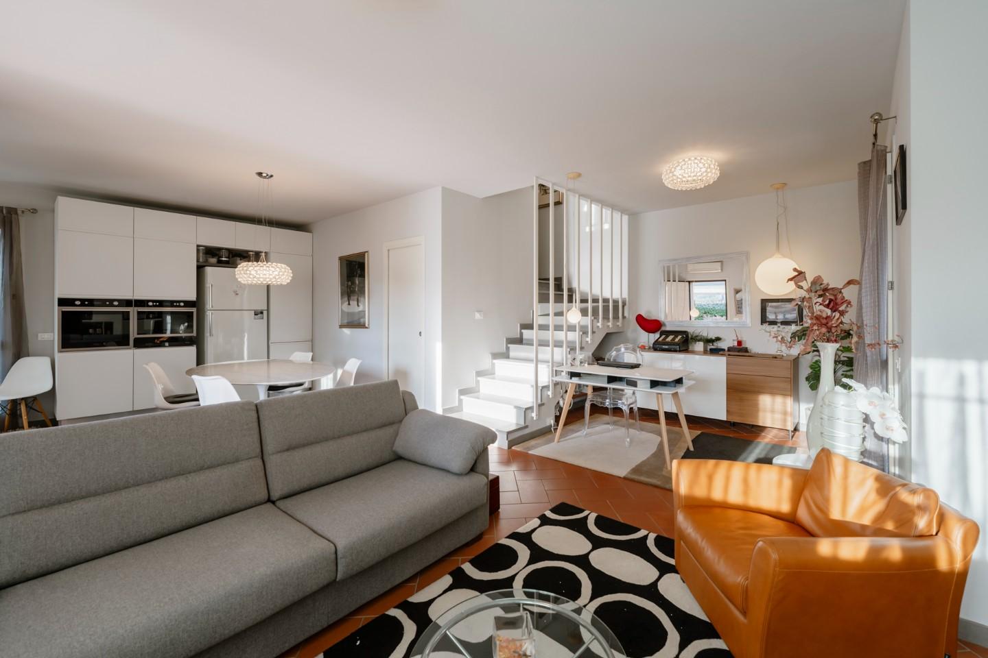 Casa indipendente con giardino, Pontedera gello