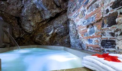 Rustico con giardino a Vecchiano