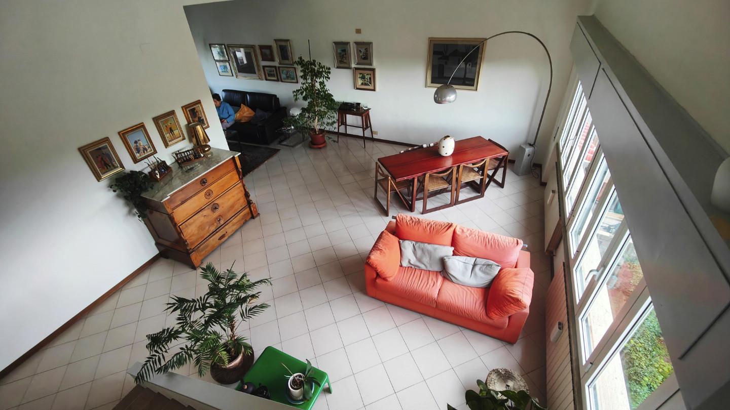 Attico con terrazzo, Pisa santa maria