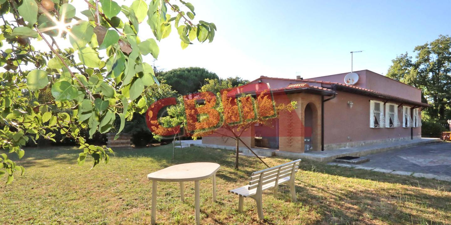 Casa indipendente con giardino, Livorno le padule