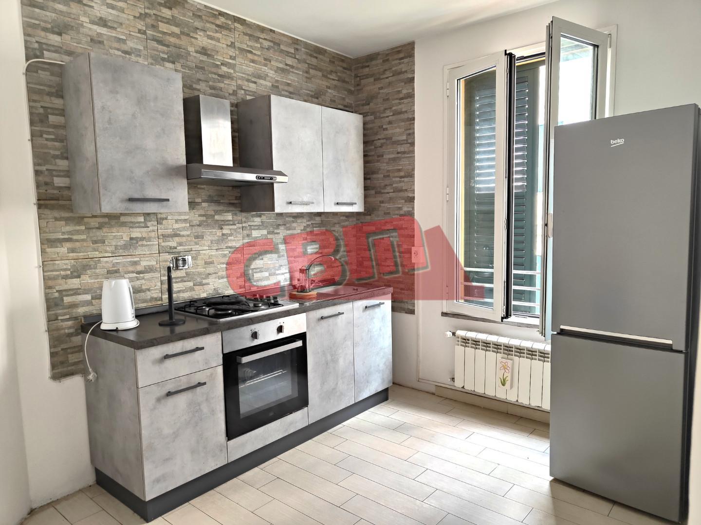 Trilocale arredato in affitto, Livorno s. marco