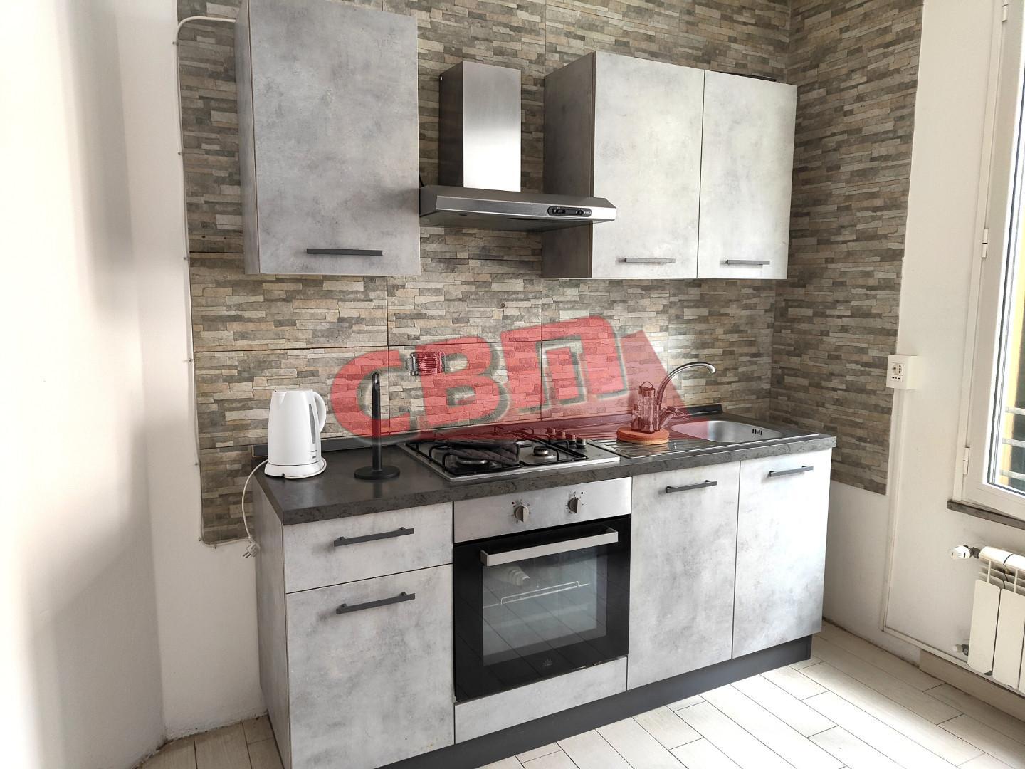 Trilocale arredato in affitto, Livorno s. marco