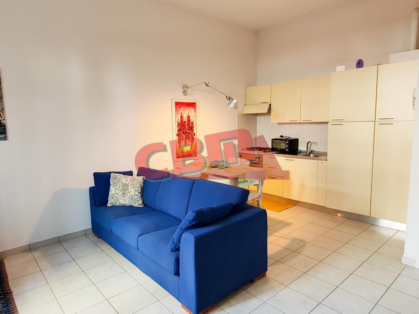 Bilocale arredato in affitto, Livorno montebello