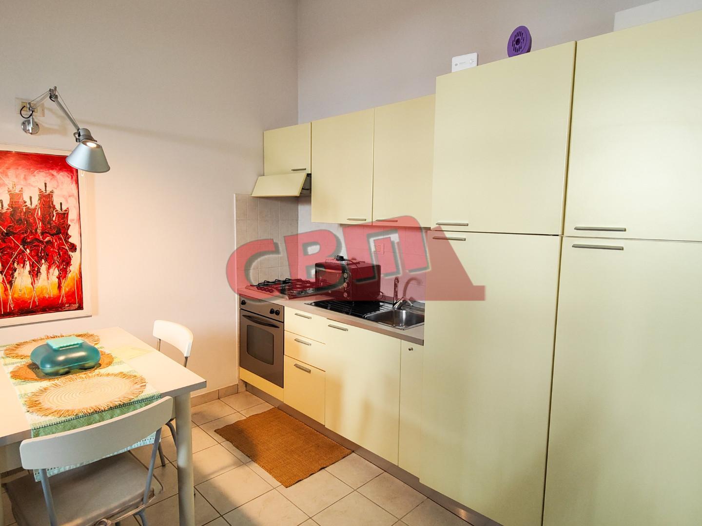 Bilocale arredato in affitto, Livorno montebello