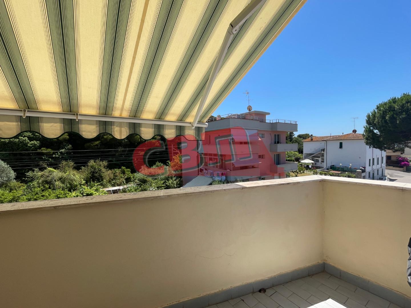 Appartamento vista mare, Livorno antignano