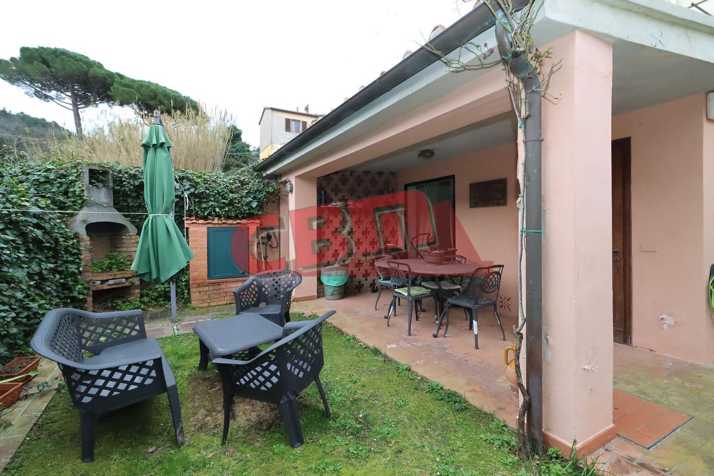 Casa indipendente con giardino, Livorno montenero alto