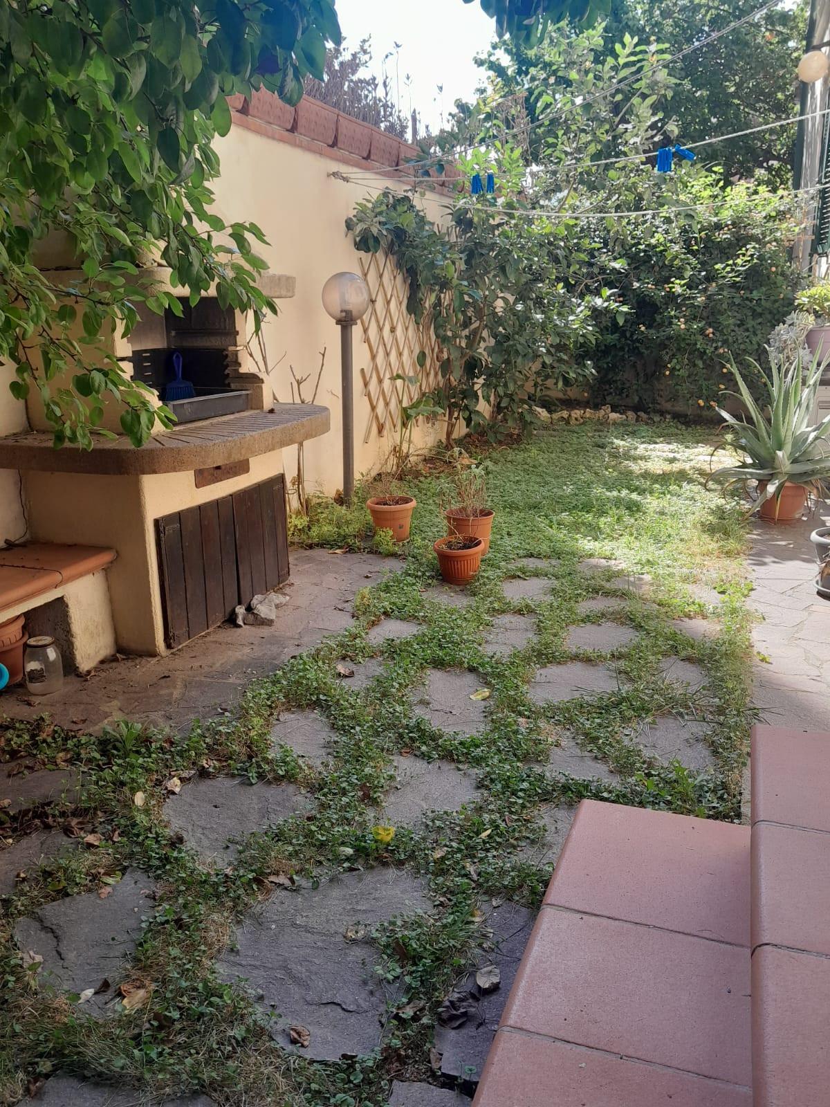 Quadrilocale con giardino, Livorno via goito