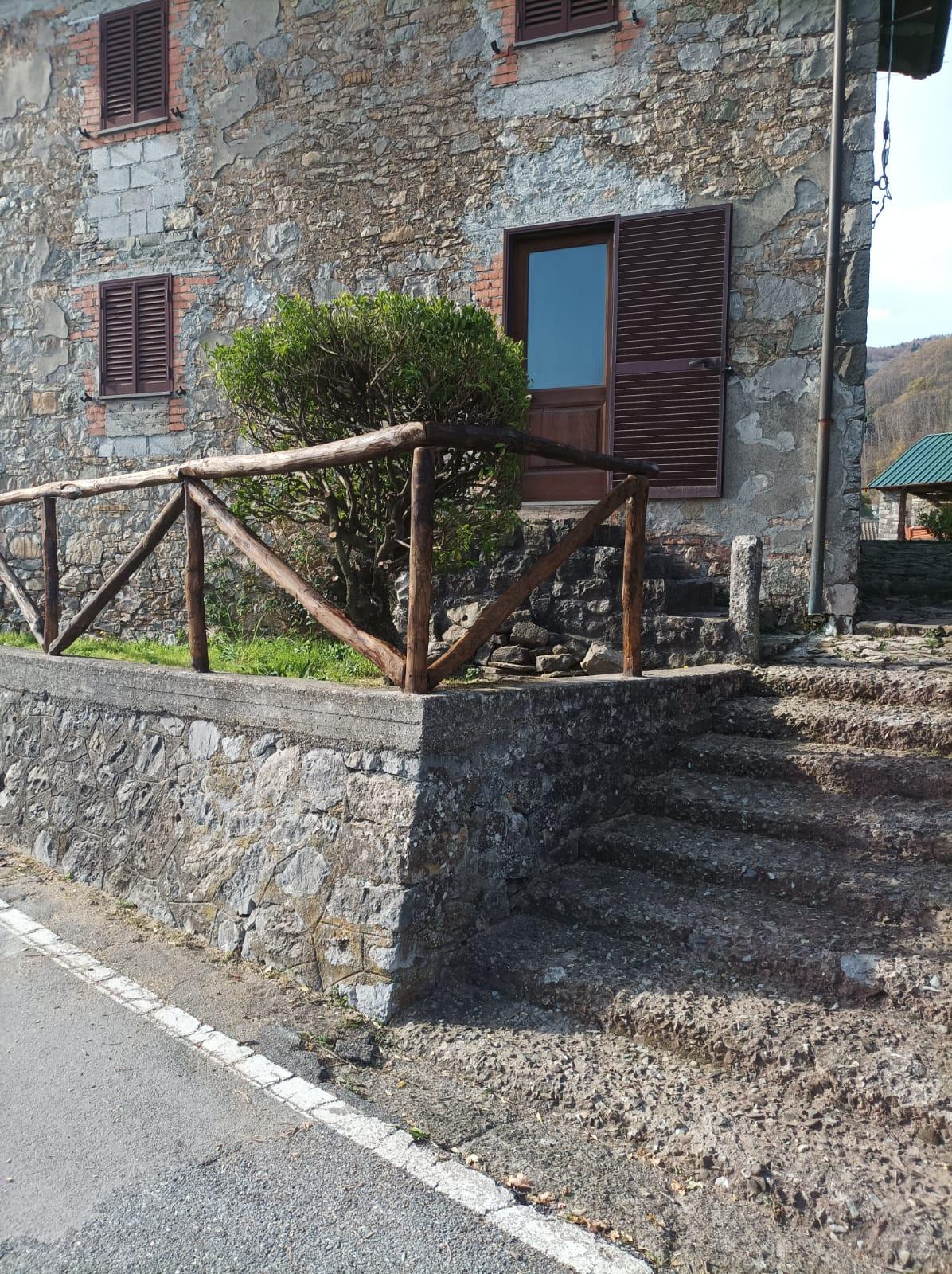 Casa indipendente con giardino, Castelnuovo di Garfagnana croce stazzana