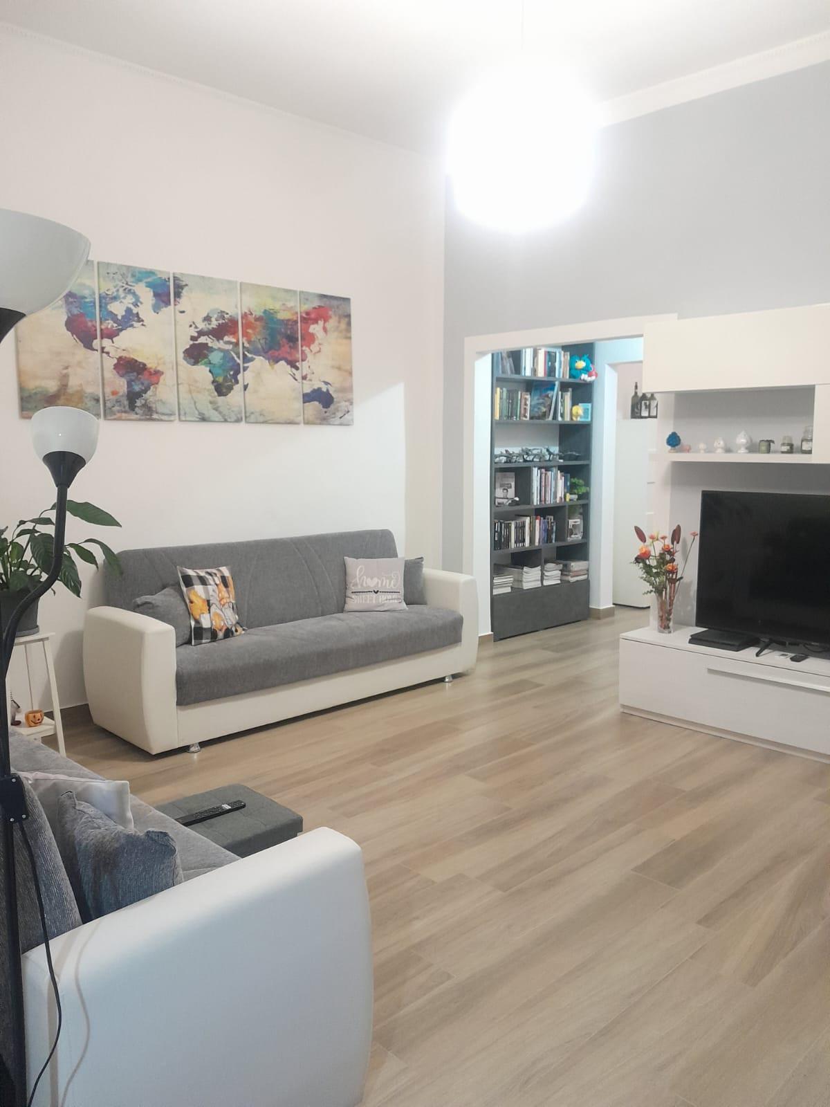 Appartamento ristrutturato, Livorno zona cavour