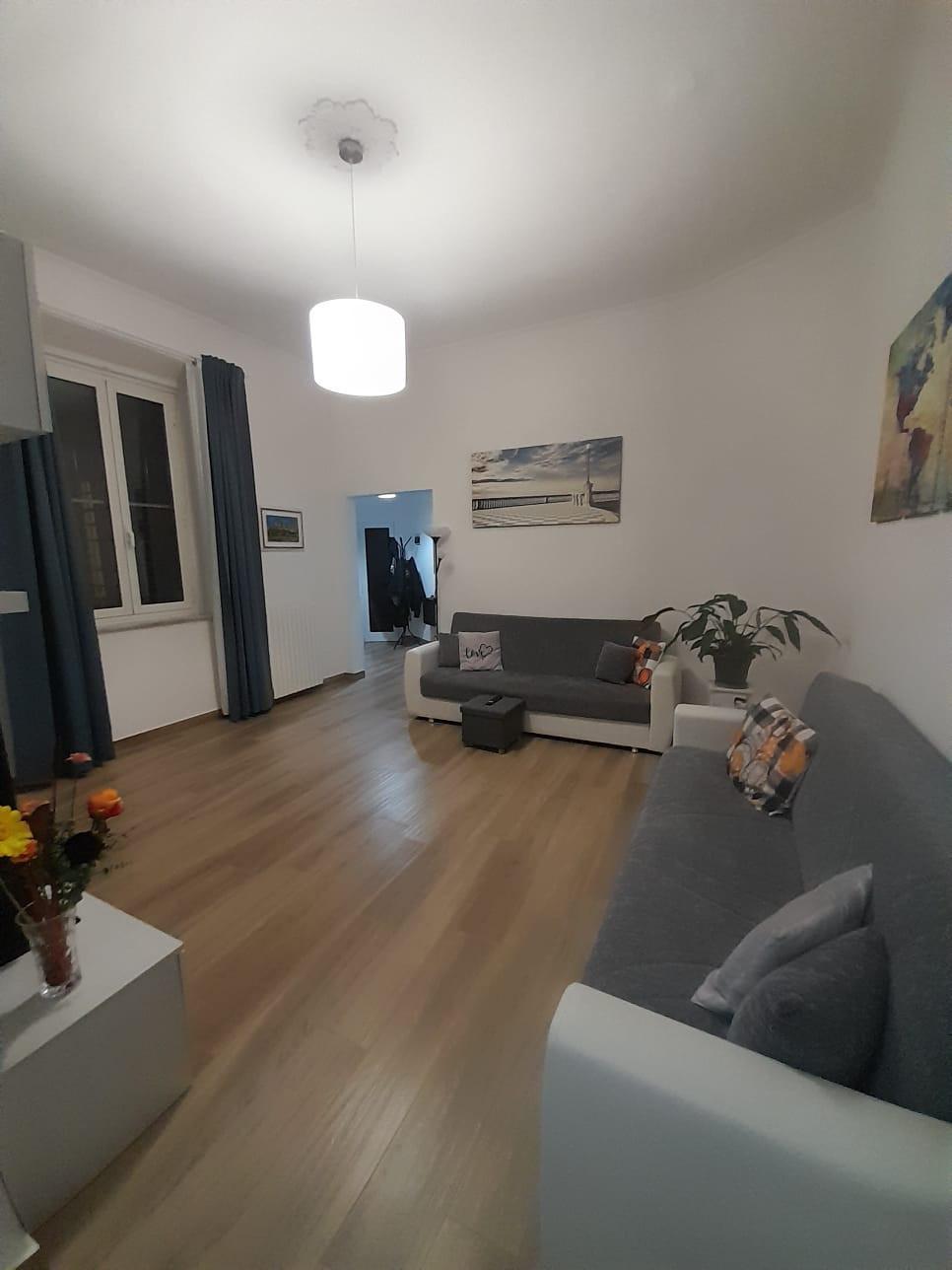 Appartamento ristrutturato, Livorno zona cavour