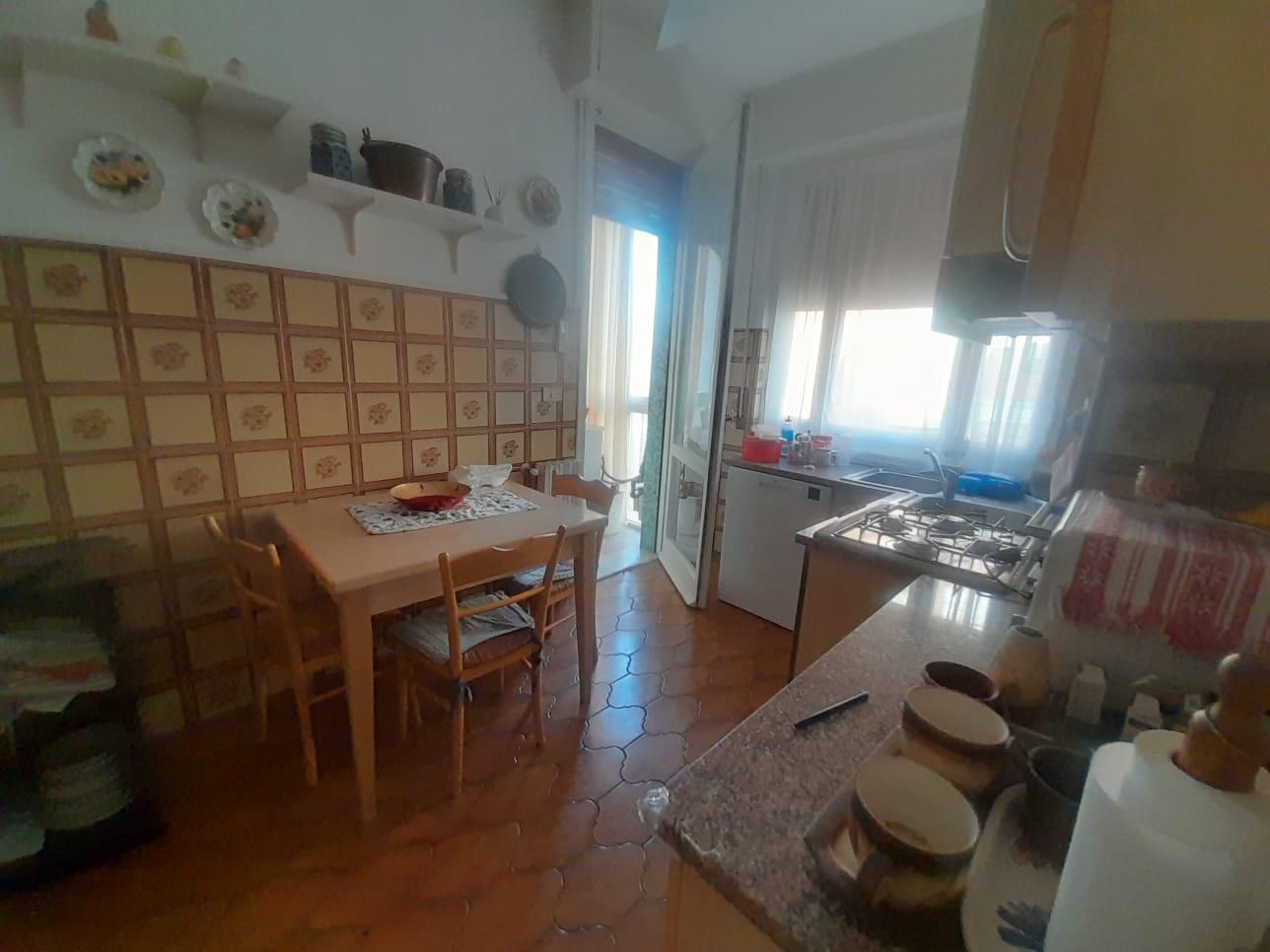 Appartamento vista mare, Livorno via goito