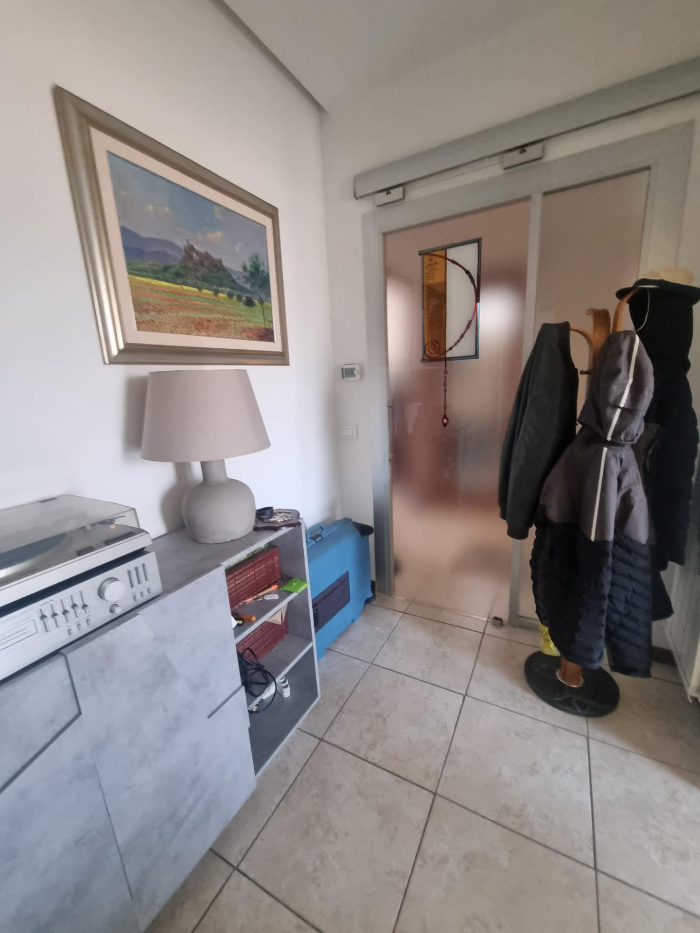 Trilocale arredato in affitto, Livorno fabbricotti