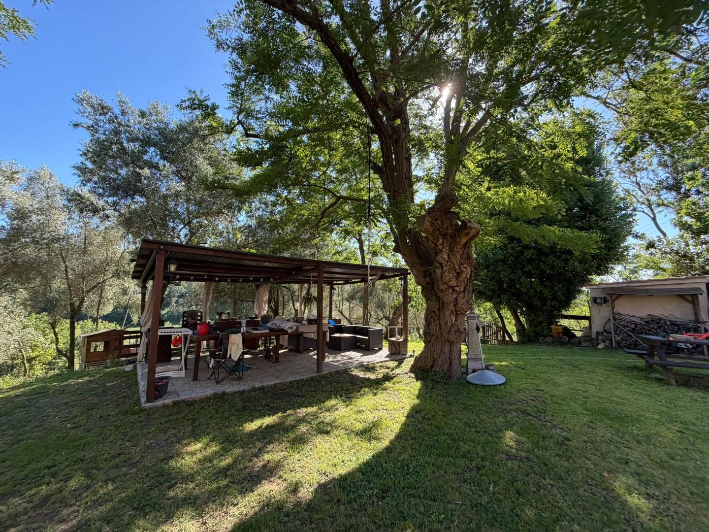 Rustico con giardino a Livorno