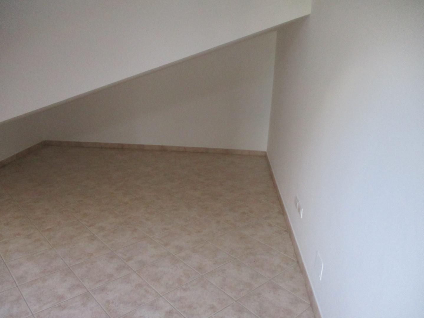 Trilocale con terrazzo a Pontedera
