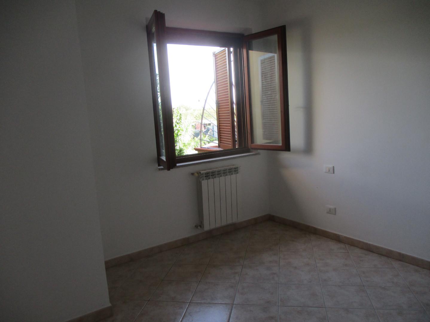 Trilocale con terrazzo a Pontedera