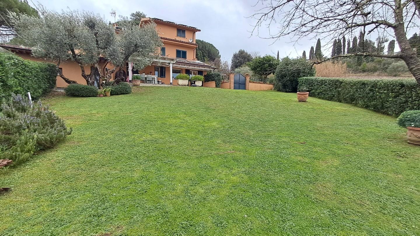 Villa Trifamiliari in vendita a Montescudaio